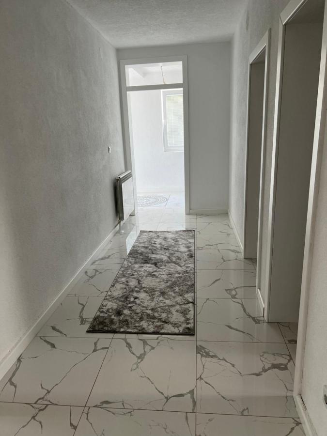 Duca Apartmani Плав Экстерьер фото