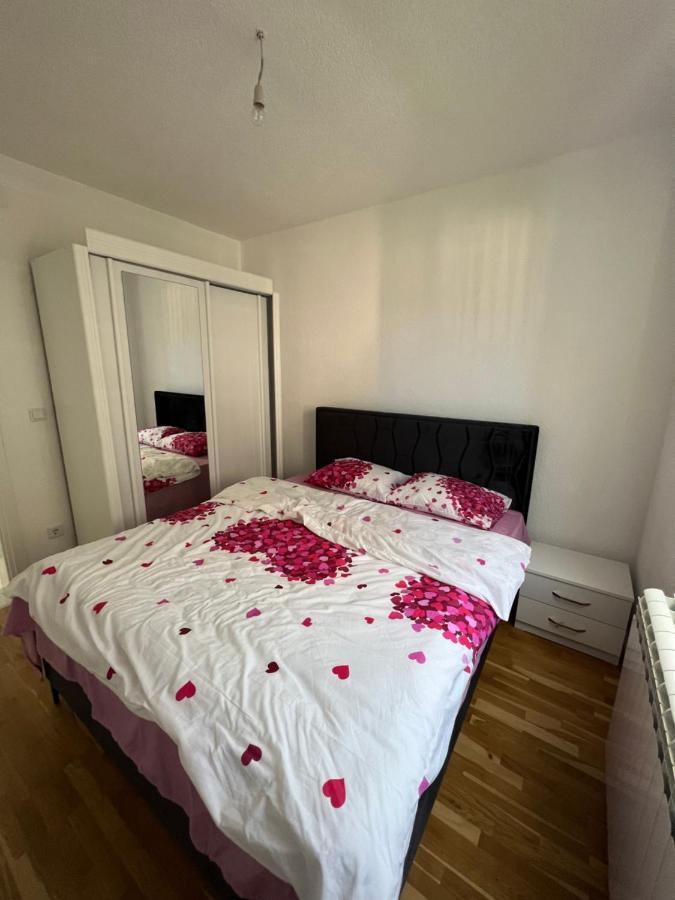 Duca Apartmani Плав Экстерьер фото